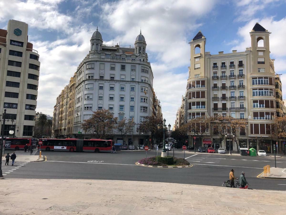 Colon Market Downtown Valencia Bagian luar foto