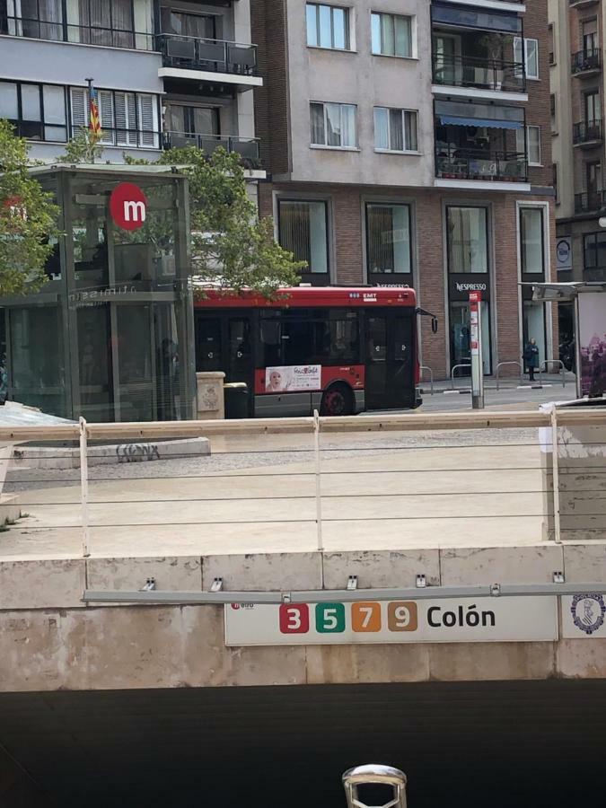 Colon Market Downtown Valencia Bagian luar foto