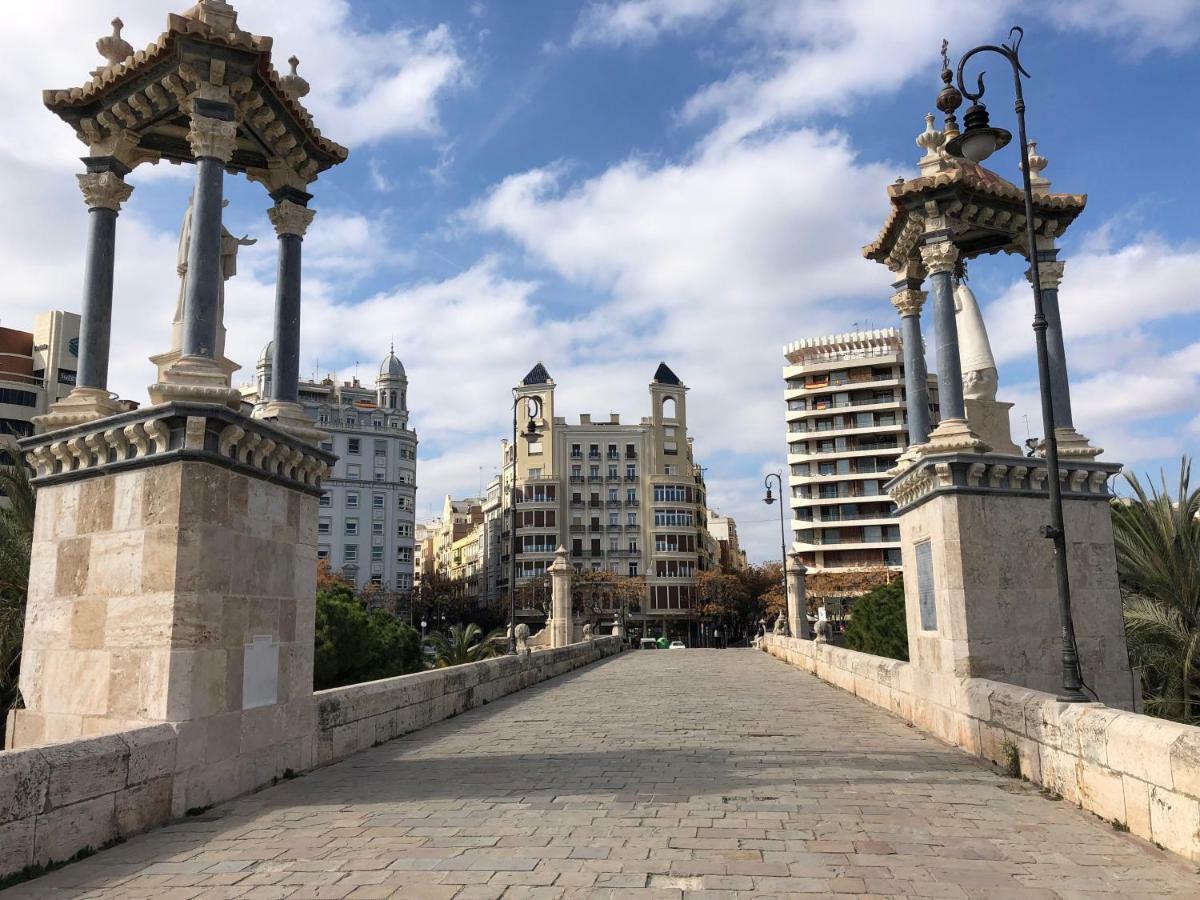 Colon Market Downtown Valencia Bagian luar foto